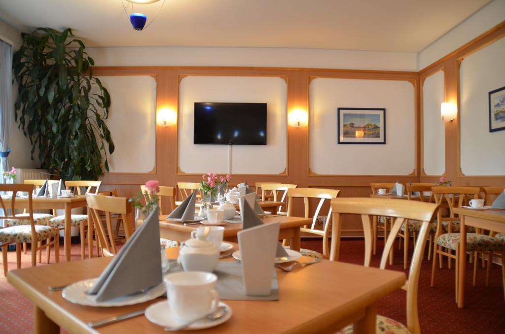 Gasthof Hotel-pension Pastow Garni